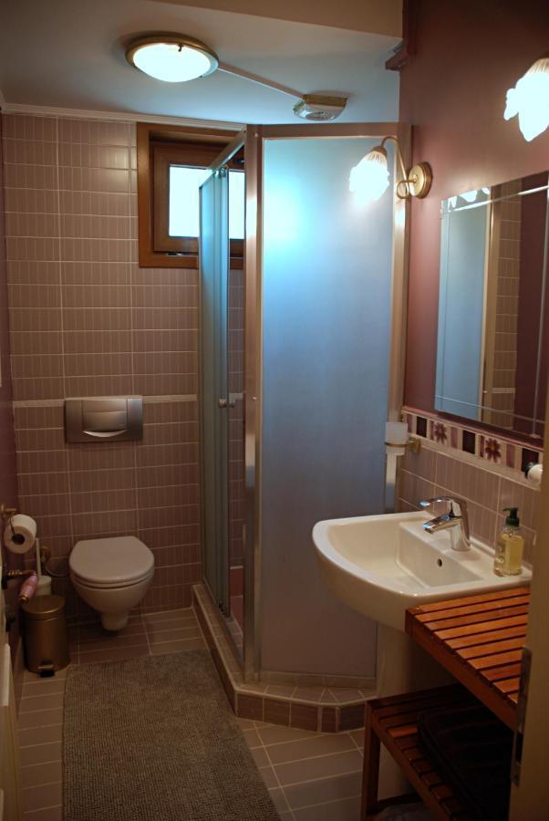 L'Isola Guesthouse (Adults Only) เฮย์เบเลียดา ภายนอก รูปภาพ
