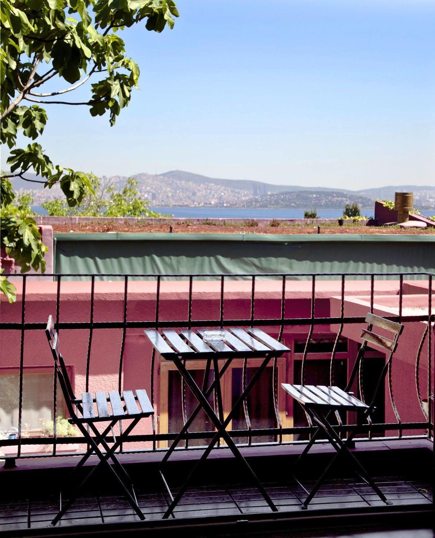 L'Isola Guesthouse (Adults Only) เฮย์เบเลียดา ภายนอก รูปภาพ
