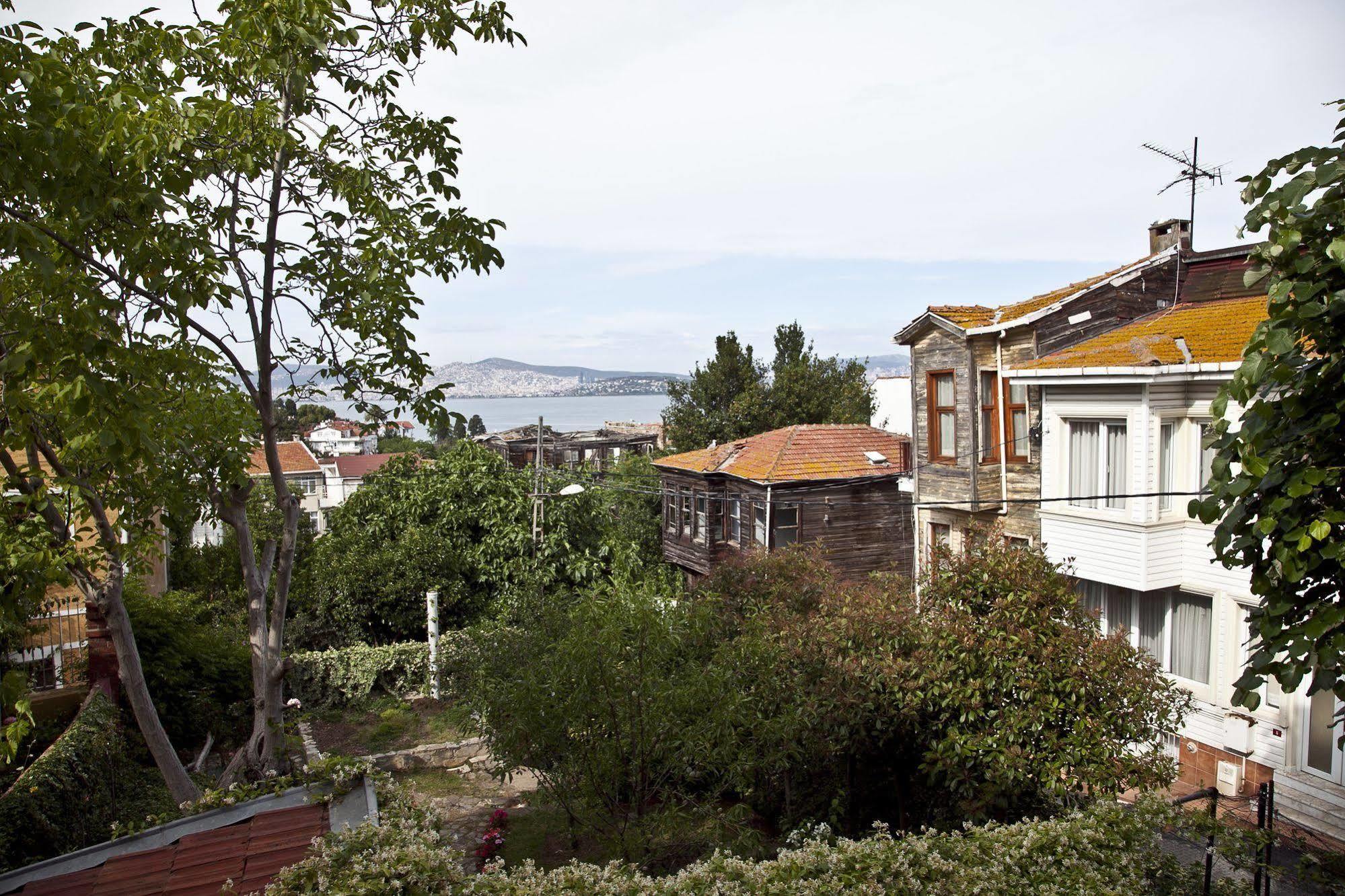 L'Isola Guesthouse (Adults Only) เฮย์เบเลียดา ภายนอก รูปภาพ